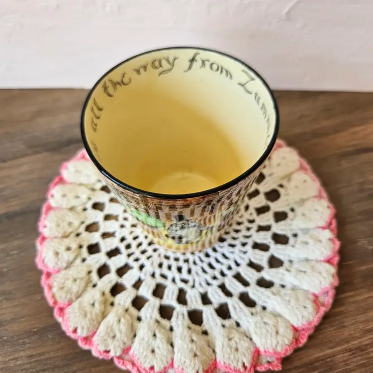 Vintage Royal Doulton Dickens Ware Gaffers Cup