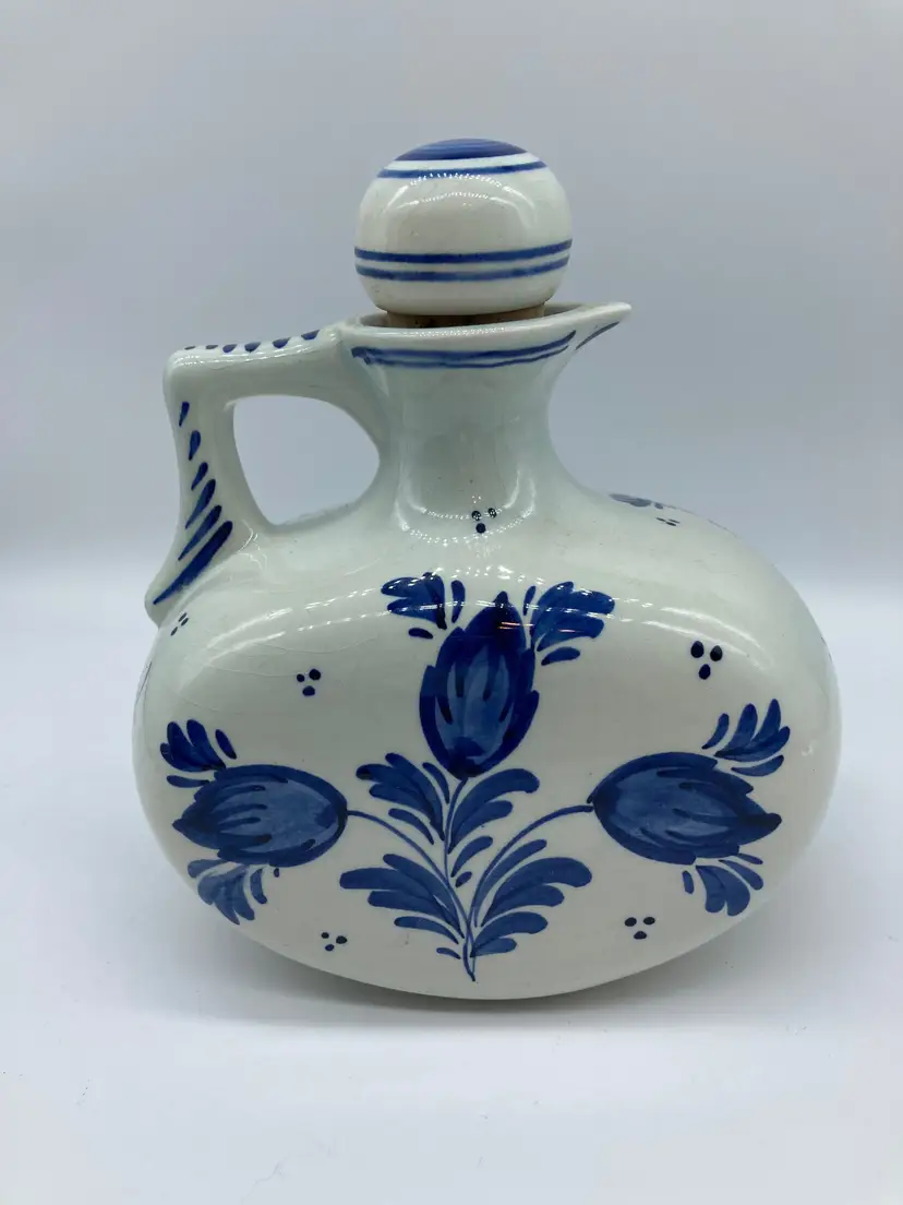 Vintage Delfts Blue Holland Windmill Floral Decanter or Oil Vinegar Cruet With Cork Stopper / Lid - Hand painted Blue and White Jug with lid