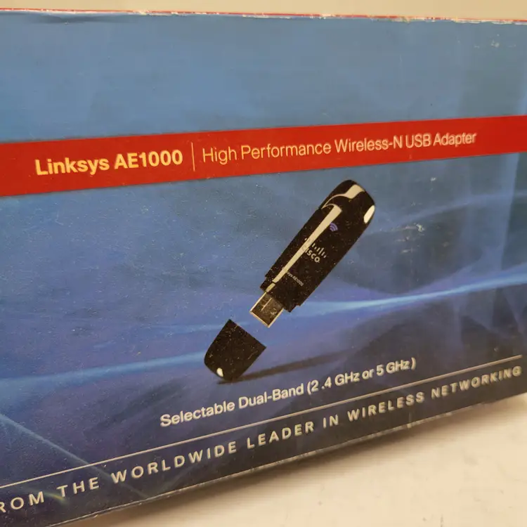 Cisco Linksys AE1000 High Performance Wireless USB Adapter w/Stand Dock