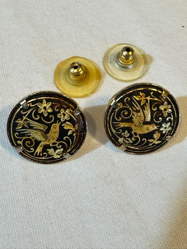 A. Vintage Spanish Toledo Damascene Pierced Earrings With Two-Color Gold Bird & Leaves On Black .75 Width