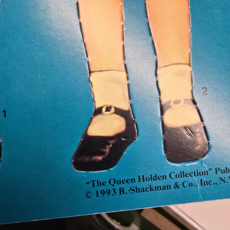 Vintage ALL SIZE DOLLS Paper Doll Book  By Queen Holden UNCUT 1993