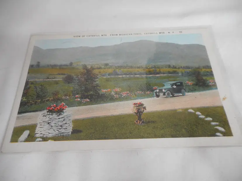 Vintage 1960s Postcard Antique Car Catskill Mountains Mohian Trail NY