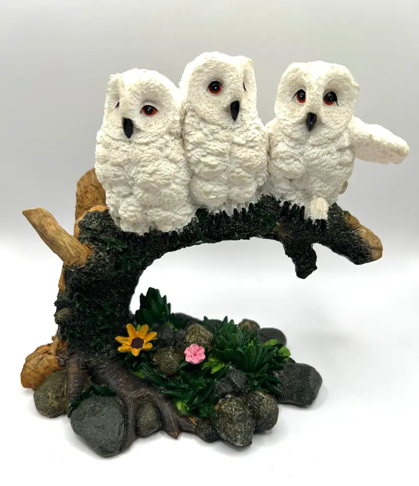 Herco Snowy Owls Resin Figurine