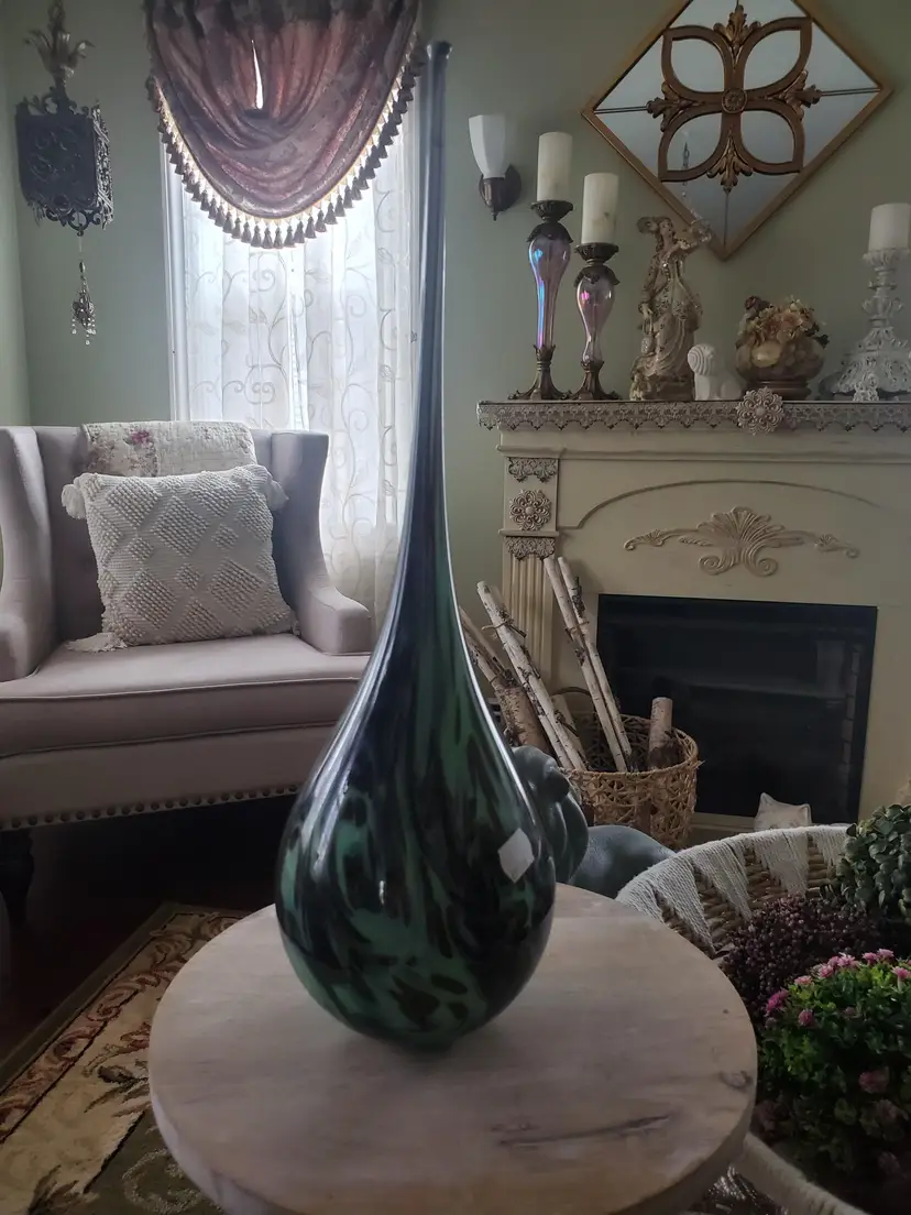 Steven Newell Beautiful Large Handblown Art Glass Vase