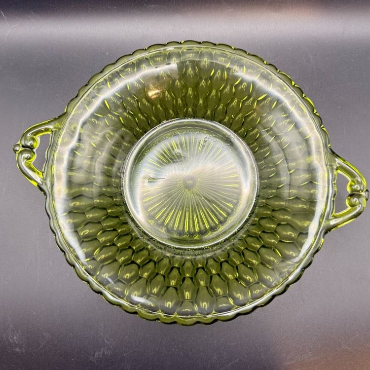 Indiana Glass Avocado Green Honeycomb Handled Serving Dish