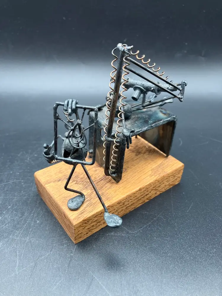 BIN - Vintage “Florida Sand Fleas Dentist Dental Xray Whimsical Metal Sculpture AS IS