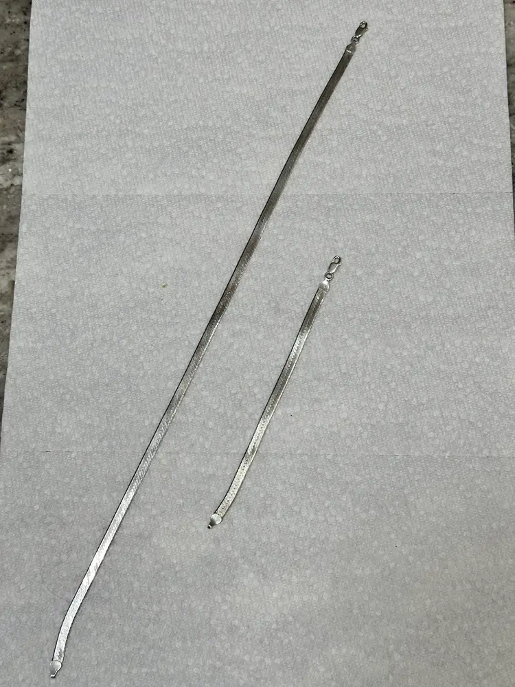 925 Italian Sterling Silver Herringbone Chain Necklace And Bracelet.