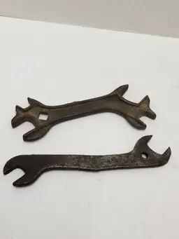 Vintage wrenches Tractor Implement. 2 Unknown Brand