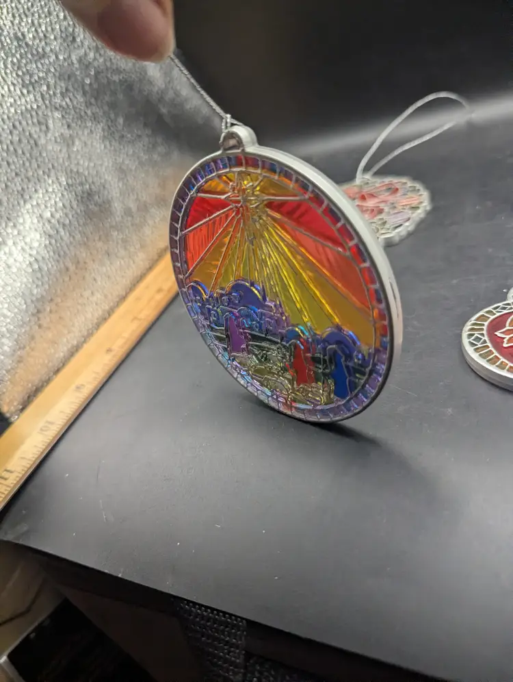 Vintage Lot Of 4 Hallmark Tiffany Classics Stained Glass Acrylic Ornaments.