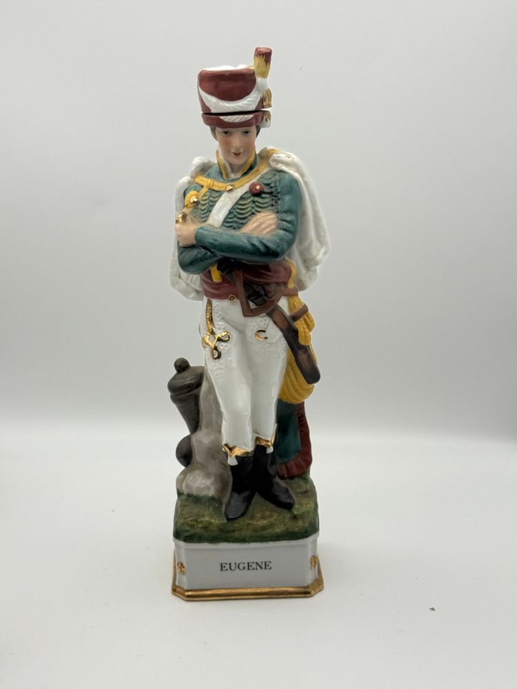 Dec 1969 Grenadier Spirits "Eugene" Liquor Decanter. Arnart Imports Inc. *Empty*