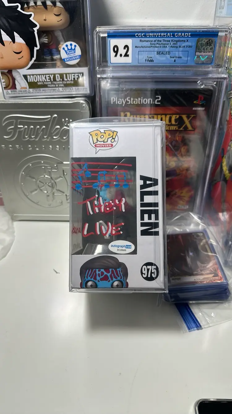 FREE SHIPPING FUNKO POP ALIEN THEY LIVE AUTOGRAPH BY COMPOSER ALEN HOWARTH FUNKO NUMBER 975