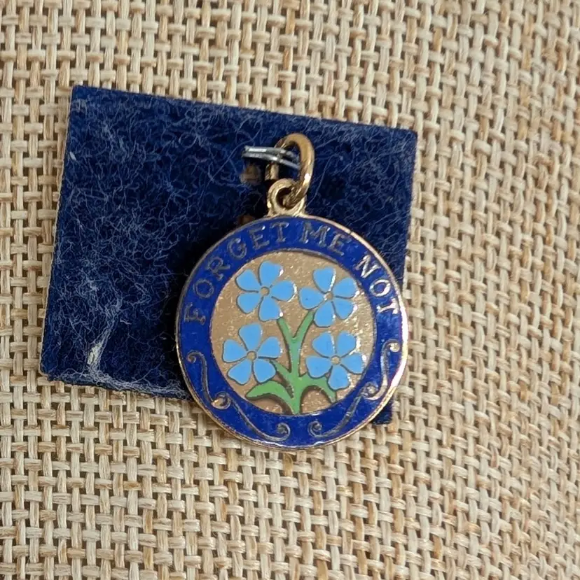 Vintage Beau Sterling Silver Forget Me Not Blue Enamel Floral Charm Gold Plated