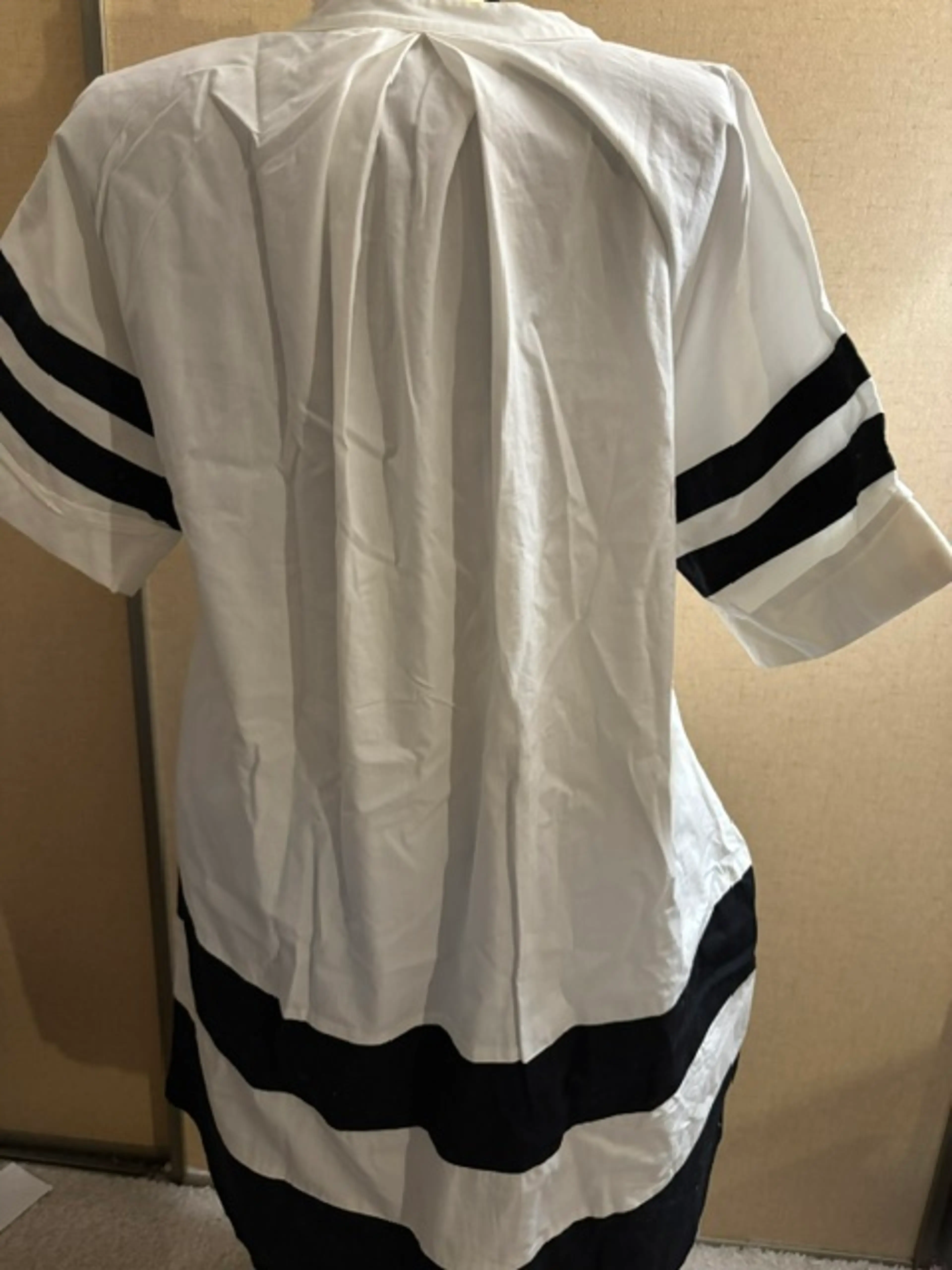 Image 4 of 5