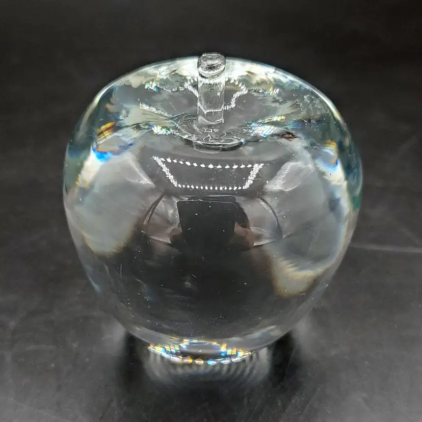 Hamon Sculptural Glass Apple, 2"