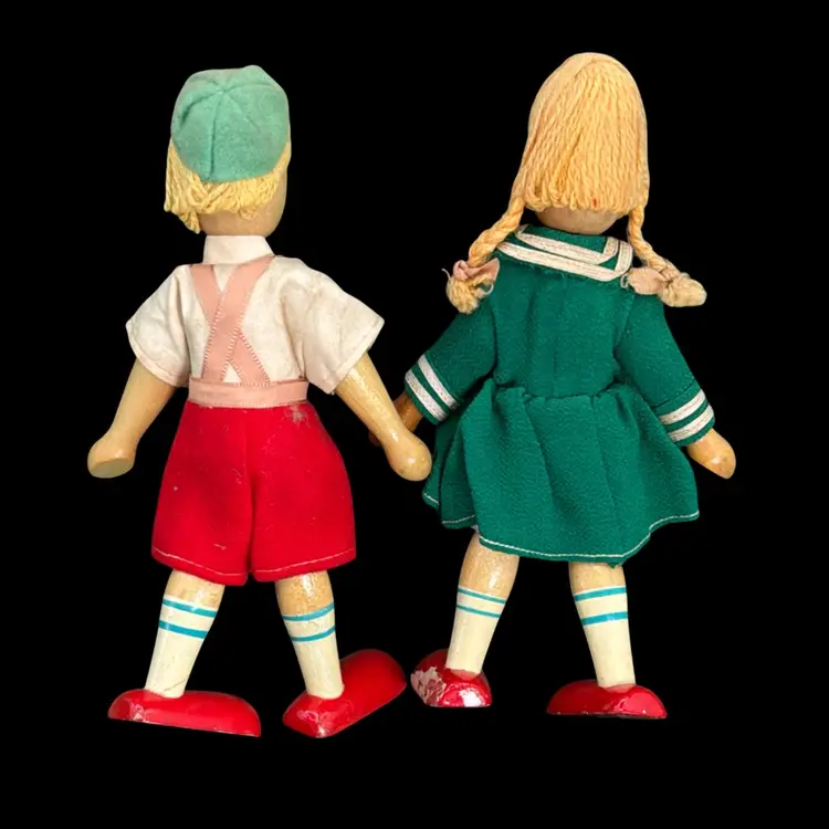 🇩🇰🇩🇰Denmark Hand Painted Hand Made Clothing Dutch Boy And Girl