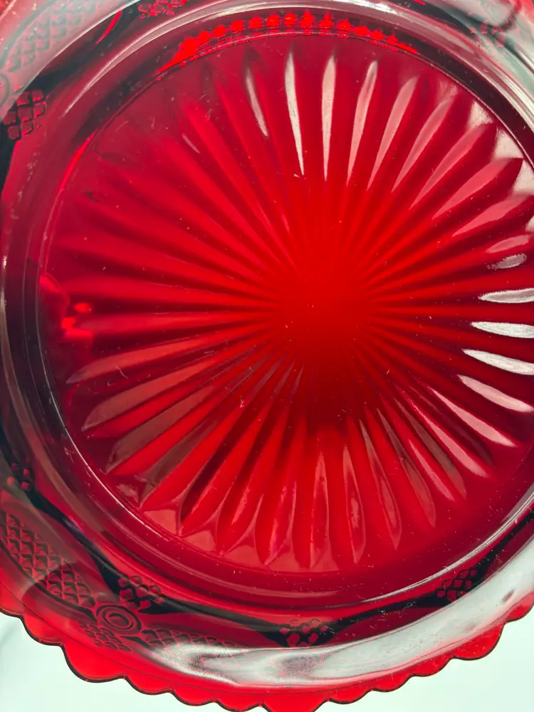 Avon Cape Cod Ruby dessert plate