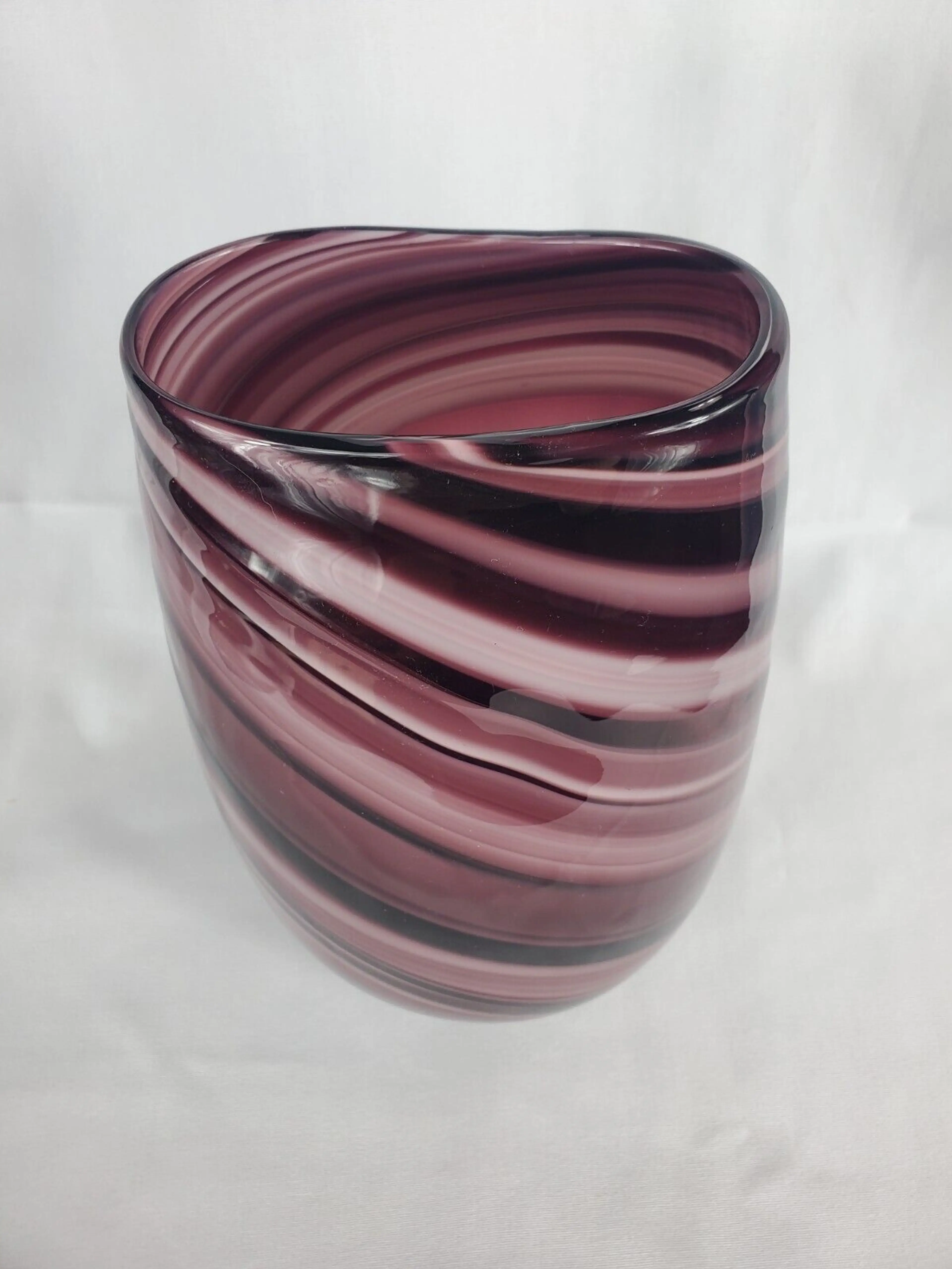 Image 4 of 8
