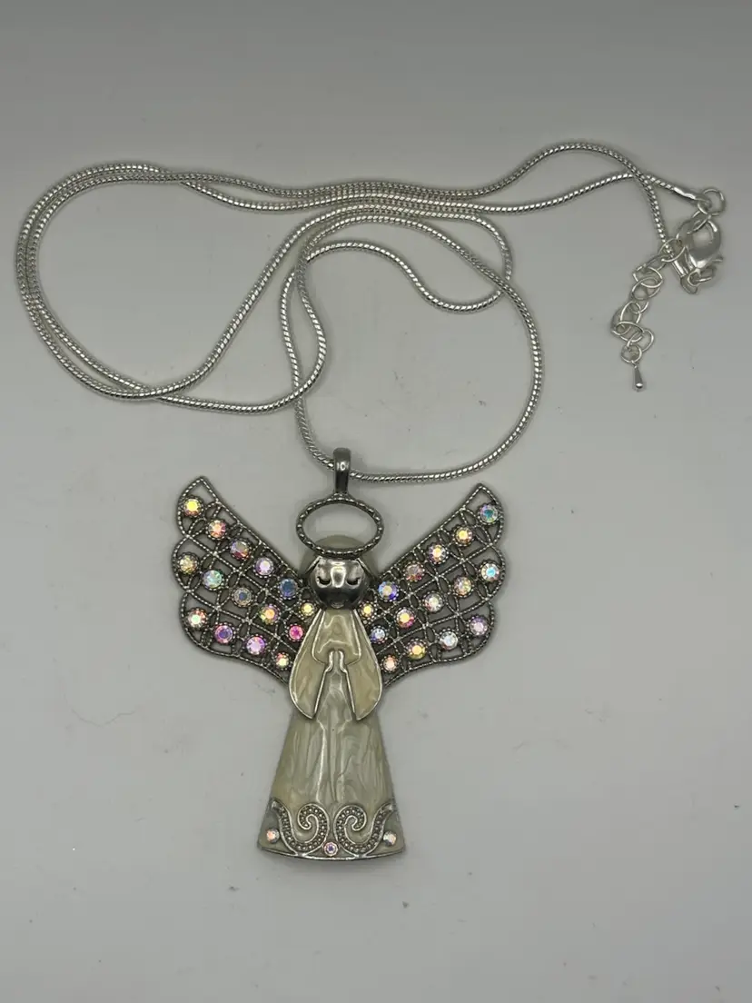 27126 - Enamel and Rhinestone Silver tone  Pendant On 15in Silver tone Chain. Pendant Is 3” X 2.75”