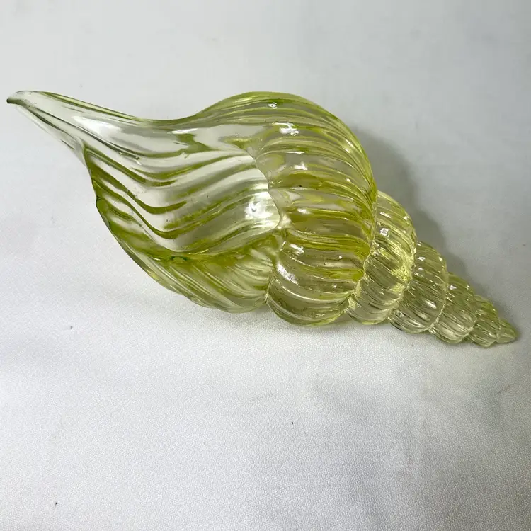 VTG Lucite Conch Seashell Sculpture Planter 1970s Beach Decor Air Plant Vessel