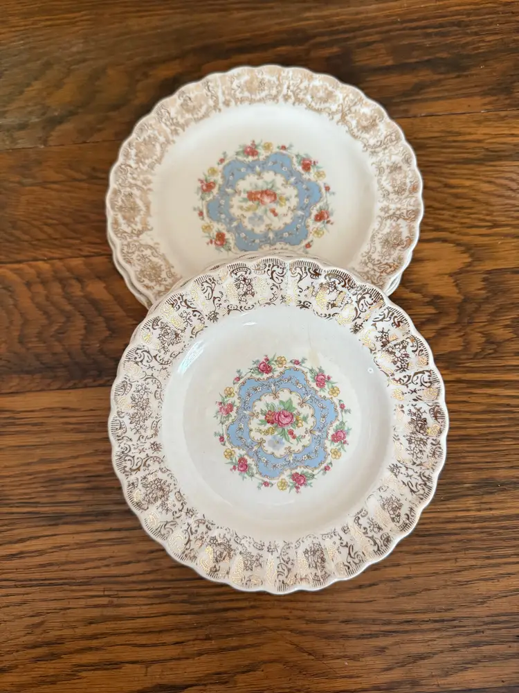 Vintage Limoges USA “Lyric 1” Plates – Set of 6 | 22K Gold | 3× 6" Plates + 3× 7" Plates | Cottagecore Floral Scalloped China