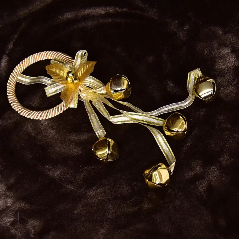 Christmas Jingle Sleigh 5 Bells Door Knob Ringer