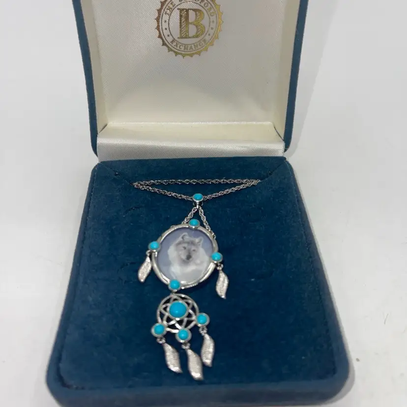 Bradford Exchange Sterling Silver Wolf Dreamcatcher Necklace Turquoise .925