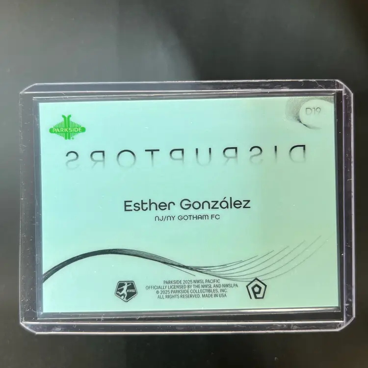 Esther Gonzalez 2025 Parkside Pacific Disruptors Soccer Card