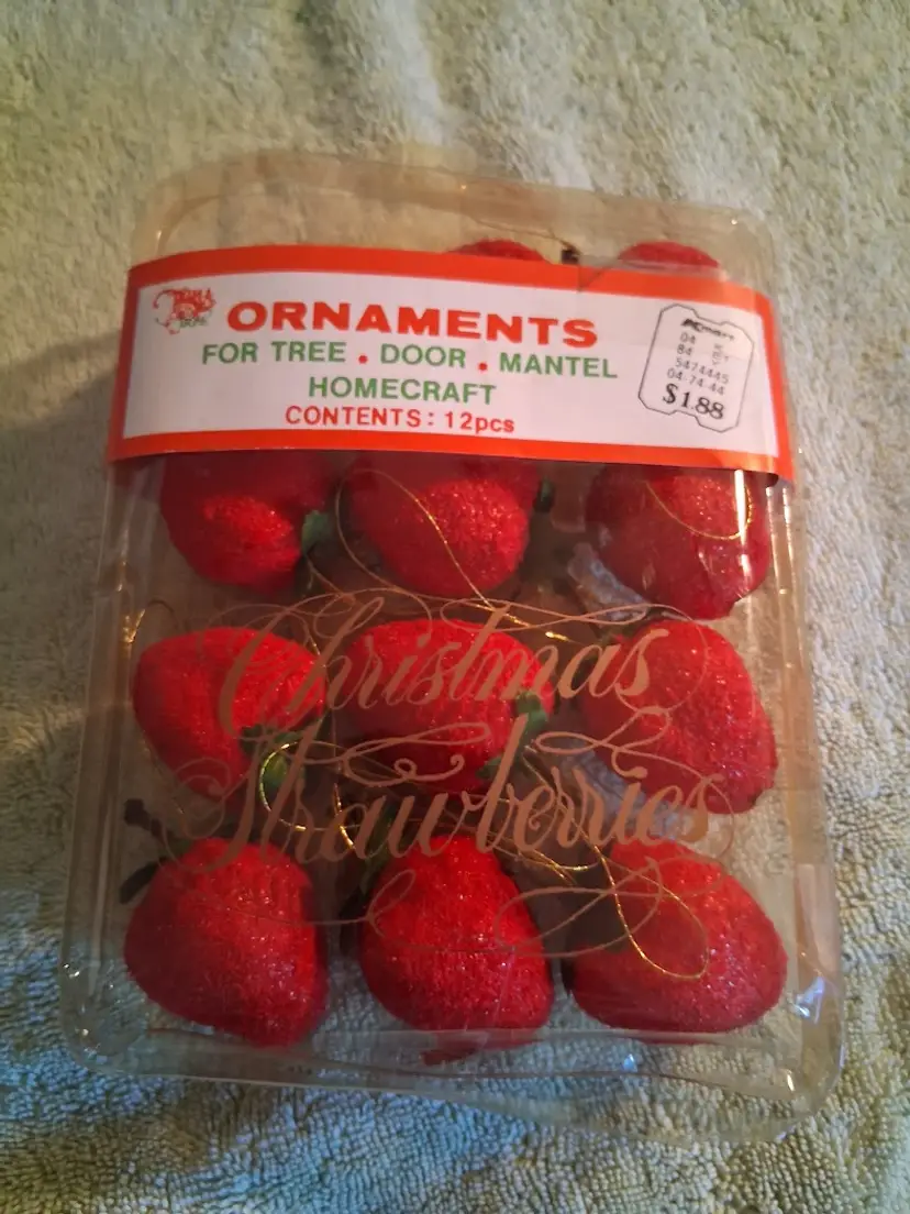 New Old Stock Vintage 1970s Pkg of 12 Mini Strawberry Decor / Christmas Ornaments, K-Mart Home Craft