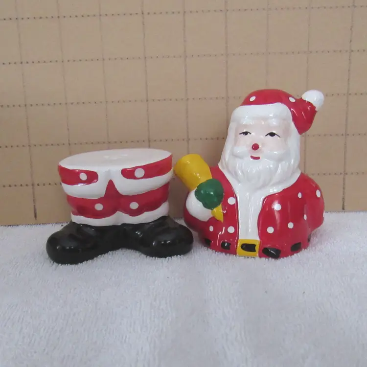 VTG Stacking Santa w/Bell Salt & Pepper Shaker Set