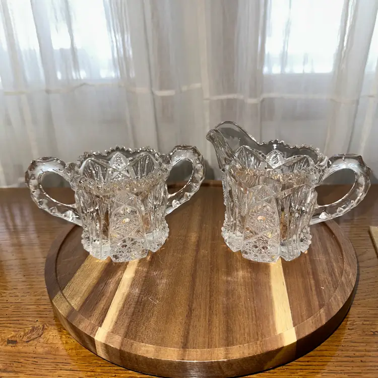 Niki-Vintage Imperial Glass Creamer & Sugar