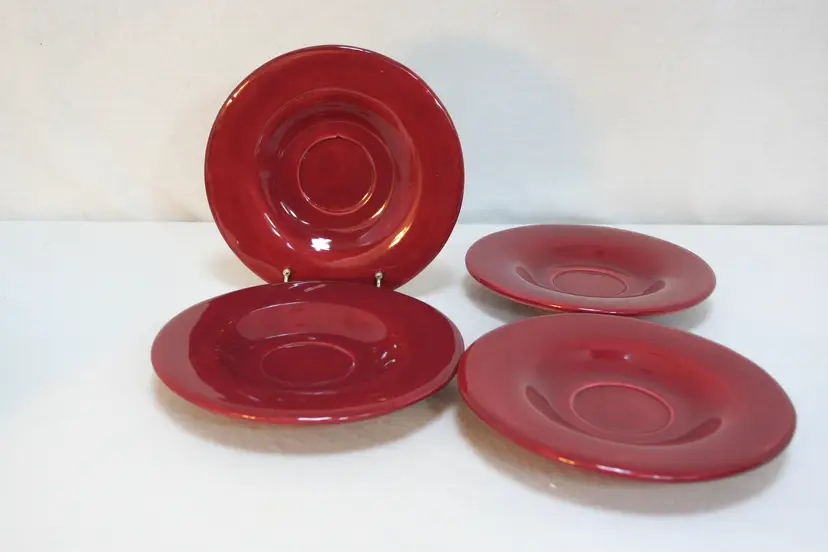 Pottery Barn Sausalito Merlot Red 8" Dessert Salad Bread Plates set of 4 Retired