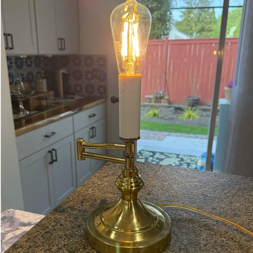 🐞Vtg Brass Swing Arm Desk Lamp – MCM Adjustable Articulating Candlestick Reading Light 11x6”