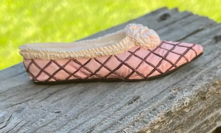 Just the Right Shoes Collectible Truffles Shoe