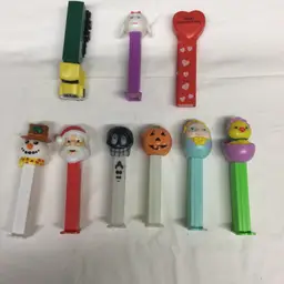 Pez Dispensers Lot Of 9