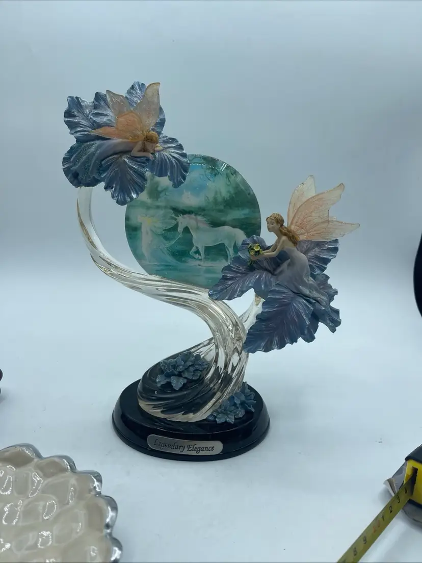 2004 BRADFORD EXCHANGE SECRETS OF SPLENDOR LEGENDARY ELEGANCE by MIMI JOBE Read