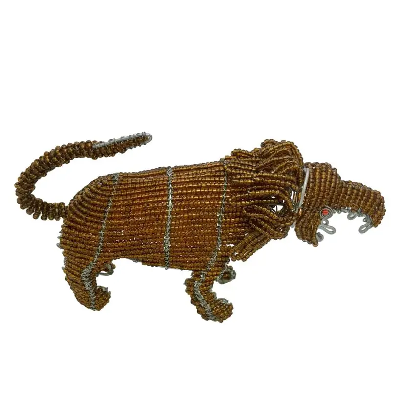 Beaded Wire Big Cat Lion Statue Figurine 4”x7.5”