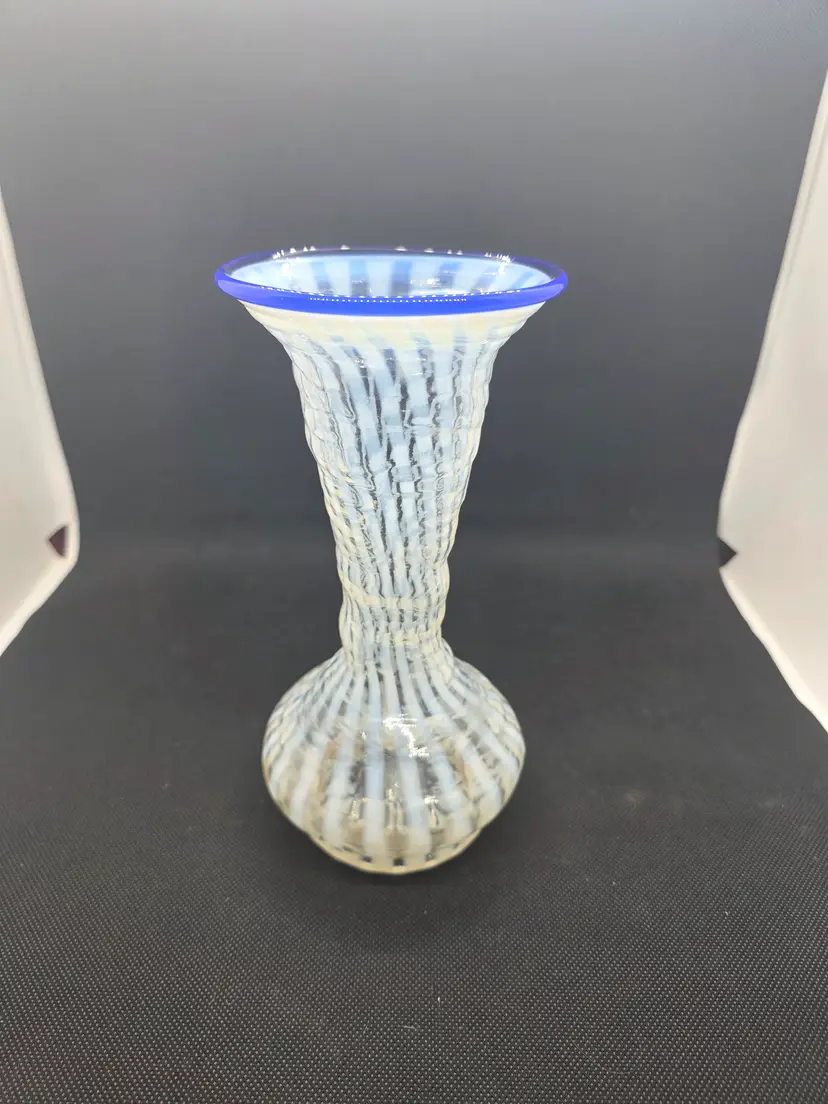 Vintage Fenton Blue Ridge Swirl glass vase