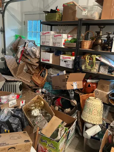 Garage Digging !!! So Much Good Stuff 