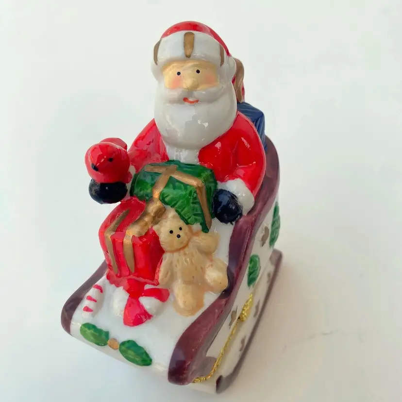 Greenbrier Int'l Porcelain Santa Claus In Sleigh w/Toys Hinged Trinket Box
