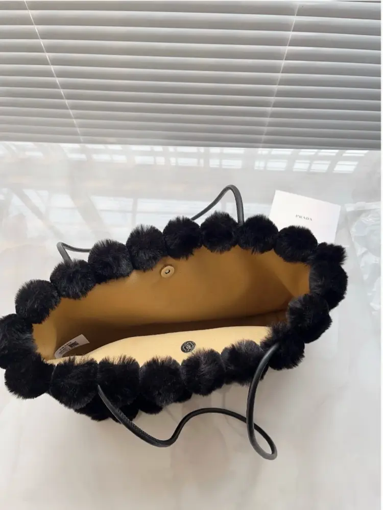 #02 - PRADA BLACK TOTE BAG GWP/VIP