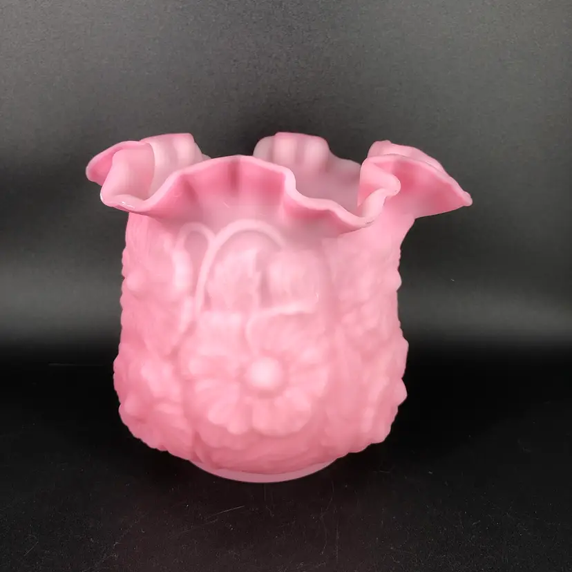 Vintage Fenton Pink Satin Embossed Glass Poppy Vase w Sticker