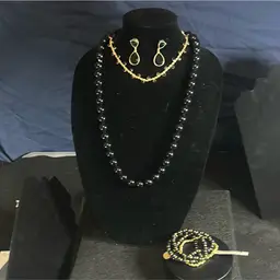 #20 - Black Jewelry 4pc Lot