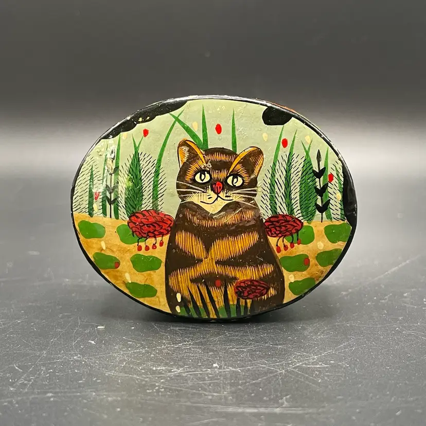 Cat Kitty Kitten Lacquered Trinket Box Kashmiri Folk Art Handmade Vintage