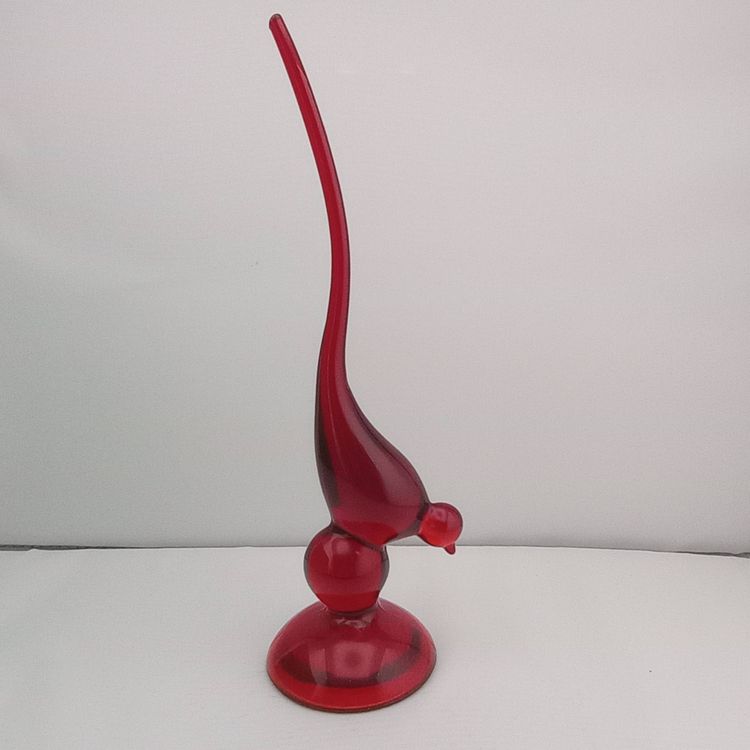 Viking Epic amberina long-tailed bird