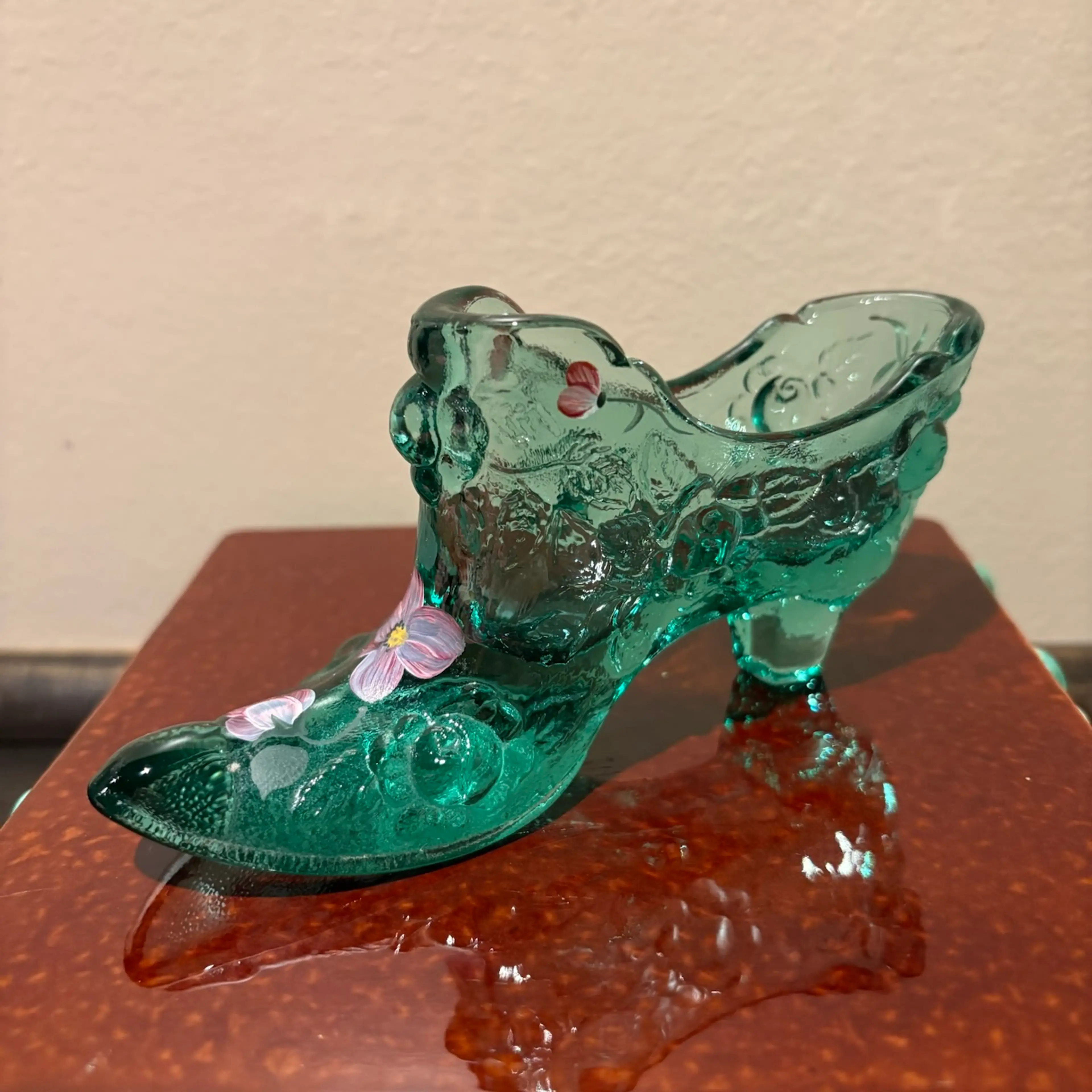 Image 2 of 6