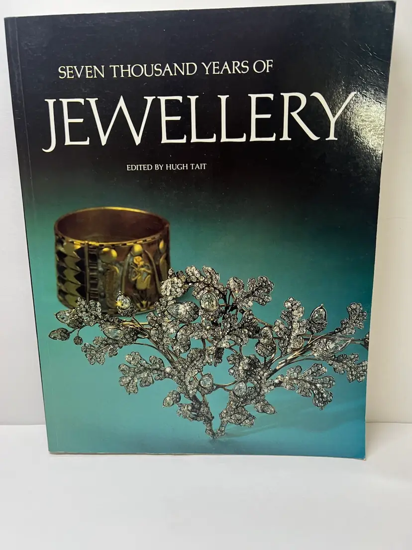 Seven Thousand Years of Jewellery by Hugh Tait , 1986 Paperback 254 pages