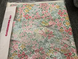 Pretty Gardening Set #1