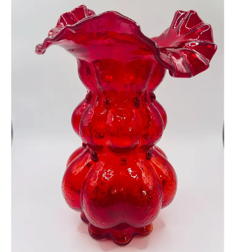 Vintage Kanawha Amberina Ruffled Hooped Vase