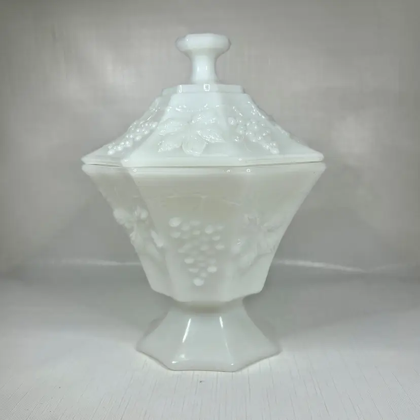 Anchor Hocking Grapevine Covered Dish White Milk Glass Cottage Core Granny Vintage