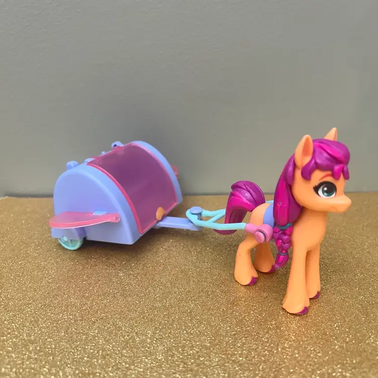 My Little Pony Figure & Cart